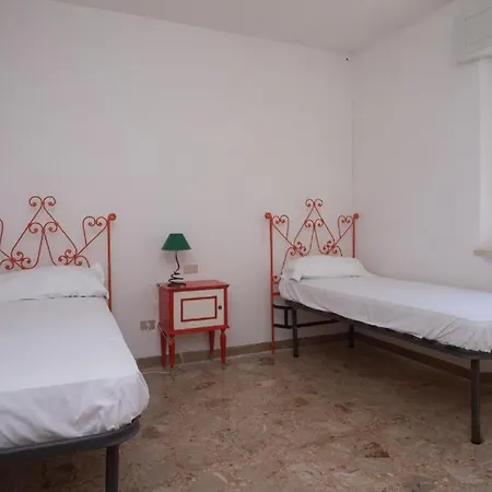 N127 - Numana, Trilo Con Giardino E Vista Mare A 200 M. Dalla Spiaggia